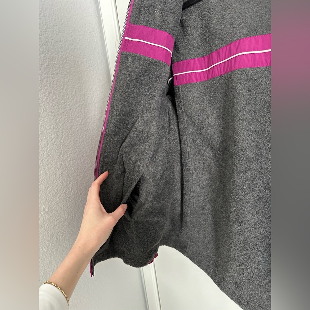 Fuchsia ski jacket - Picture 5 of 10